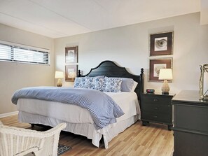 2 عدّة غرف نوم ومكواة/لوح كي وواي فاي مجانًا وملاءات أسرّة