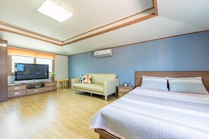 Double Room, 1 Bedroom (Sora) - Namhae Gagopa Pension (Namhae)