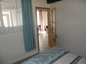 2 makuuhuonetta, ilmainen Wi-Fi, vuodevaatteet