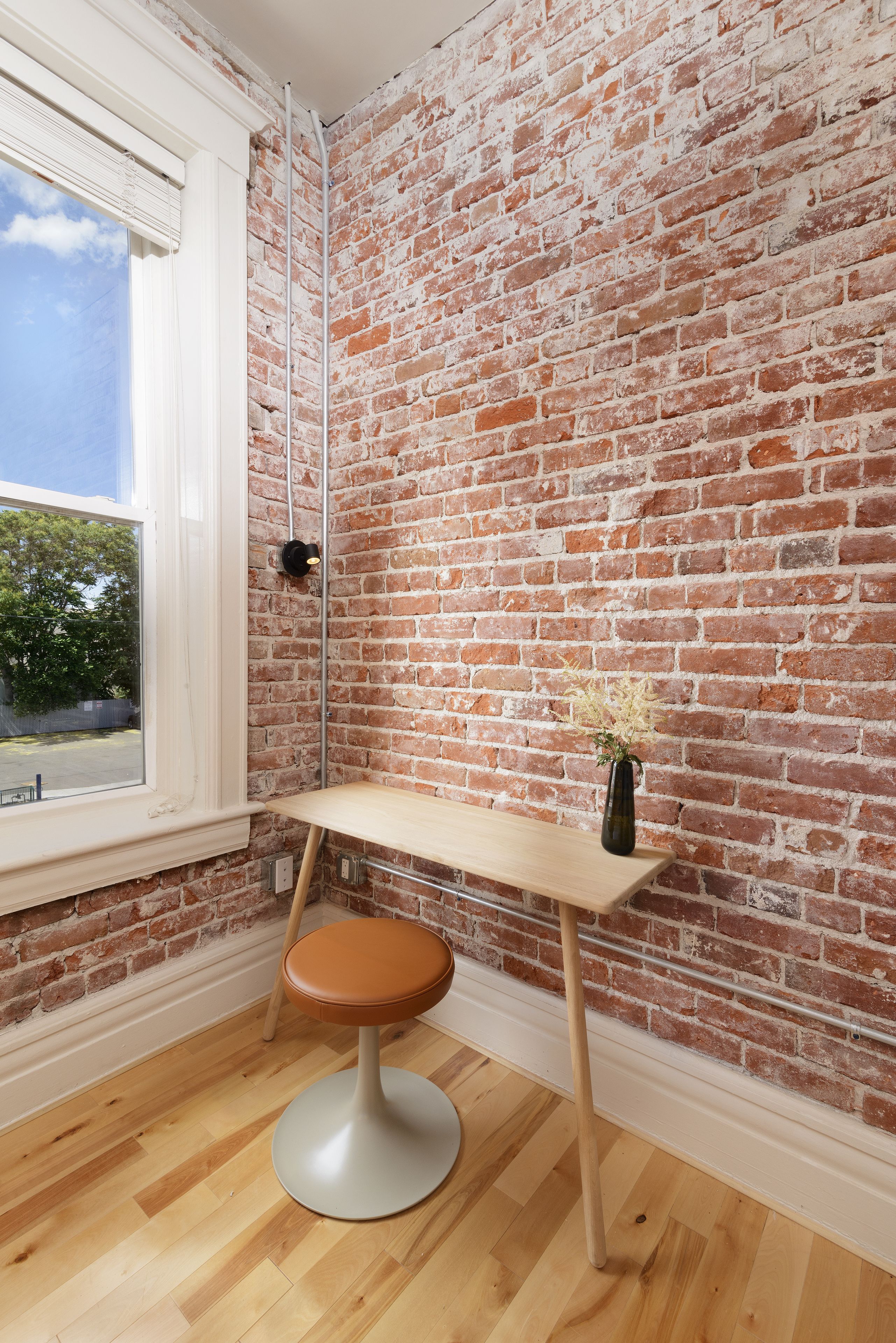 quinby room | city view