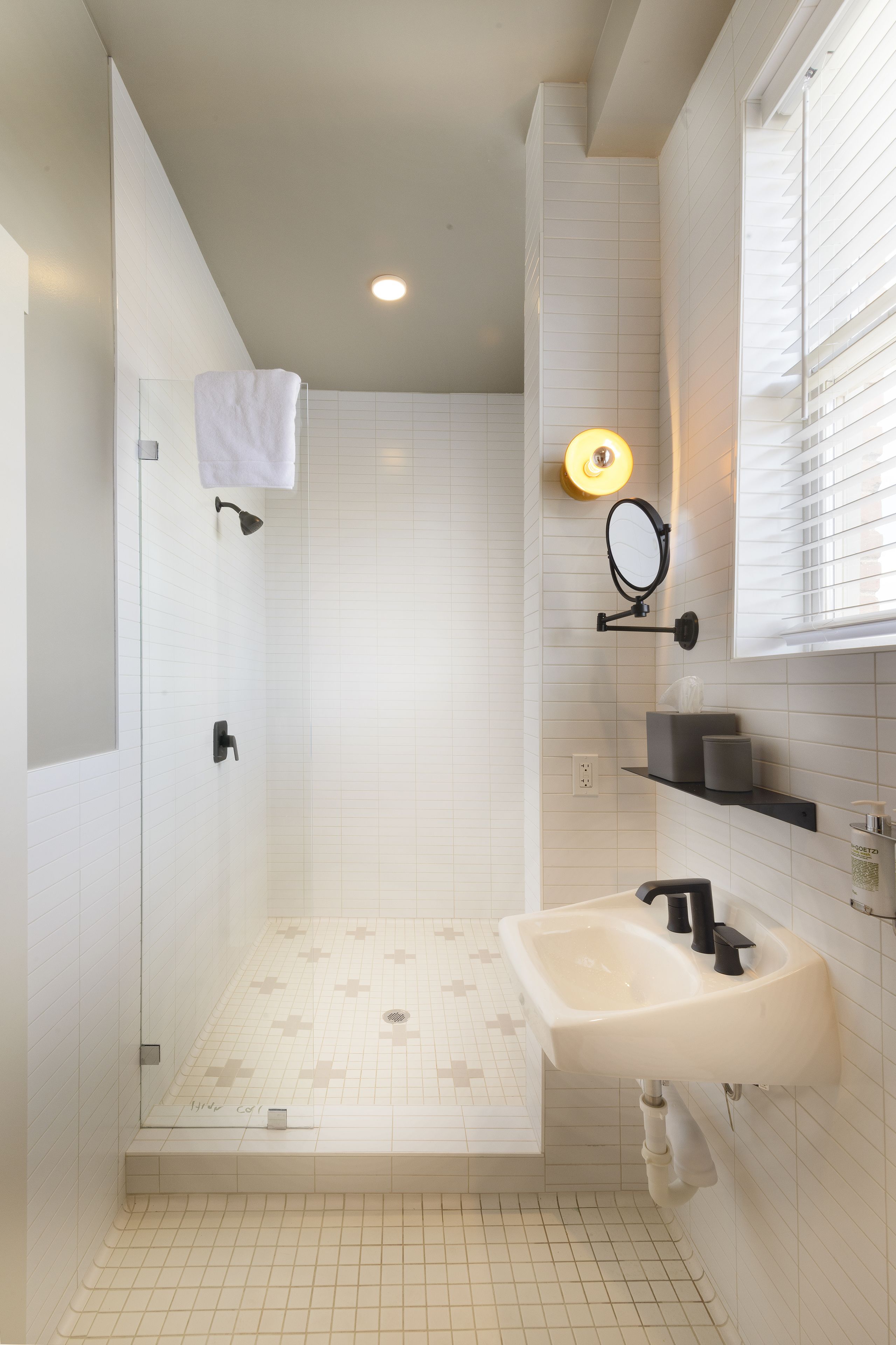 quinby room | premium bedding, down duvets, individually decorated