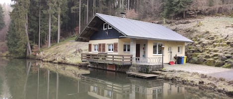 Basic House, 3 Bedrooms (Kohlbach) | Water view