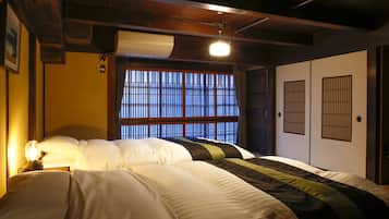 Traditionele kamer, kitchenette (Japanese Style, 5 Guests, 1st Floor) | 1 slaapkamer, een kluis op de kamer, gratis wifi