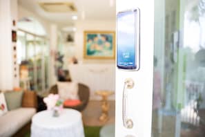 Interior detail - Baan Anodat (Nonthaburi)