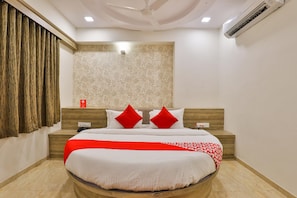 1 quarto, cofres nos quartos, escrivaninha, Wi-Fi de cortesia