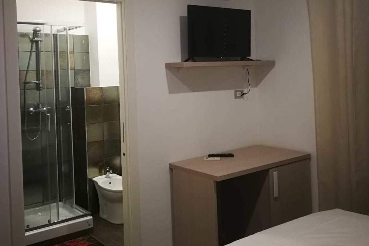 1 bedroom, premium bedding, in-room safe, desk
