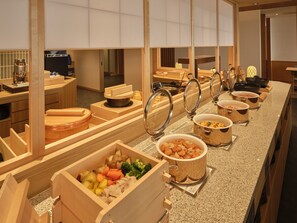 Daily buffet breakfast for a fee - Kamenoi Hotel Atami Annex (Atami)