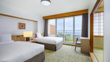 In-room safe, bed sheets