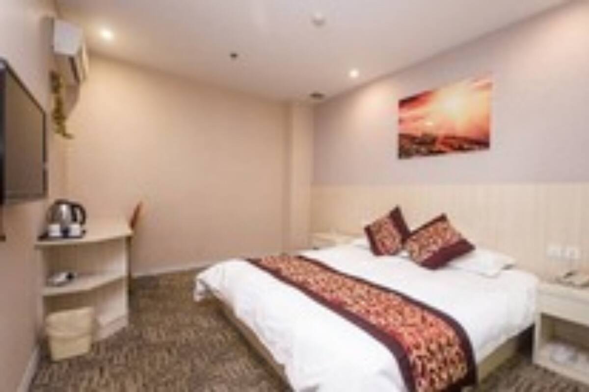 Habitación estándar doble | Cortinas opacas y wifi gratis