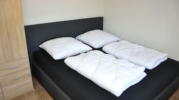 Bungalow | Caja de seguridad en la habitación y ropa de cama