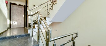 Hotel Frontier Royal