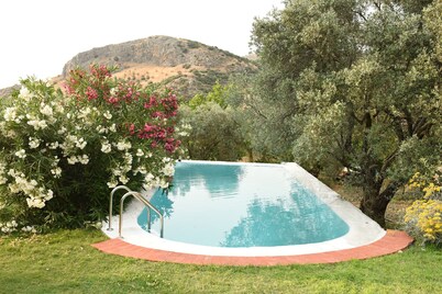 Welcome to Villa Demeter Finka