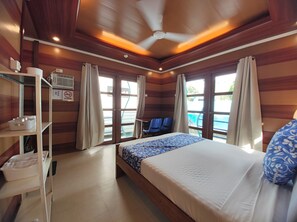 Double Room | Bed sheets