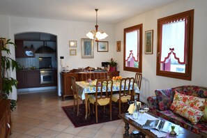 Free daily self-service breakfast  - Agriturismo Memento (Follina)