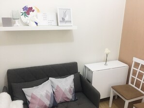 TV