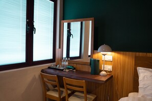 Kamer, 1 kingsize bed | Uitzicht vanuit de kamer
