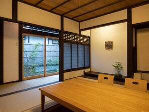 Casa, 3 dormitoris (Private Vacation Home, ORI) | 3 dormitoris, escriptori, wifi gratuïta i roba de llit 