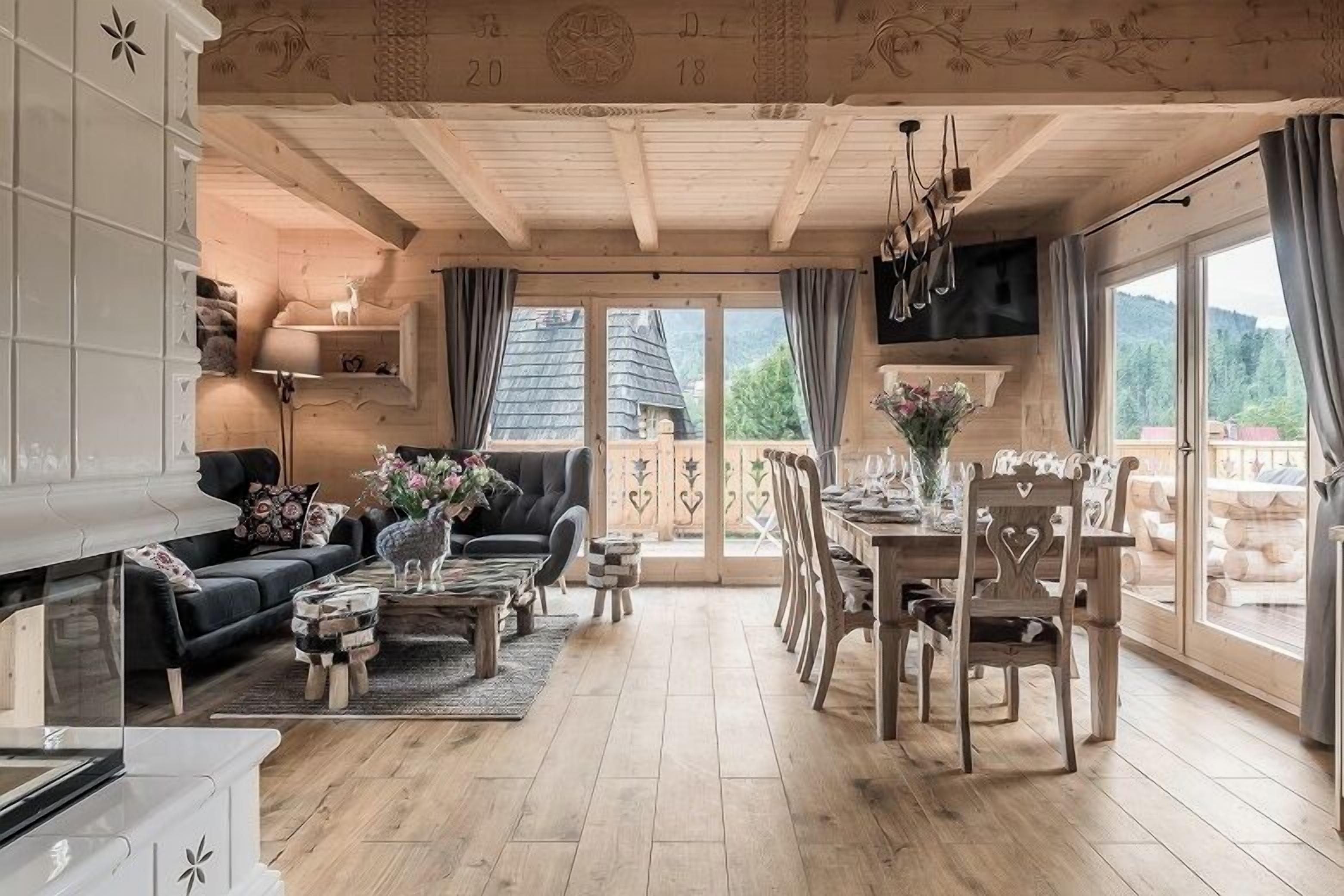 Classic Cabin | Iron/ironing board, cots/infant beds, rollaway beds, free WiFi