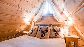 Fer et planche à repasser, lits bébé (en supplément)