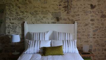 Literie de qualité supérieure, décoration personnalisée