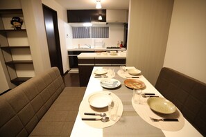 House | Living area - L House (Osaka)
