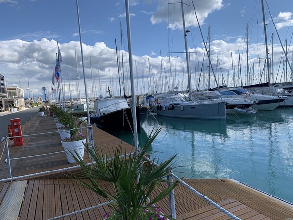 Marina