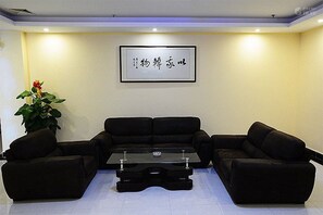 Área de estar no saguão