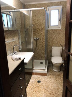 Handtücher, Toilettenpapier