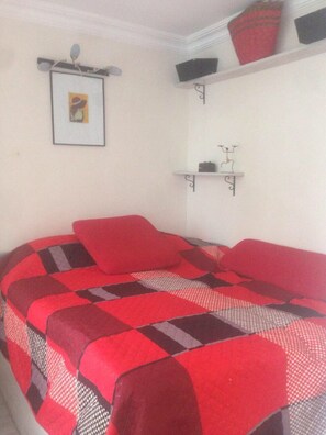 1 Schlafzimmer, schallisolierte Zimmer, WLAN