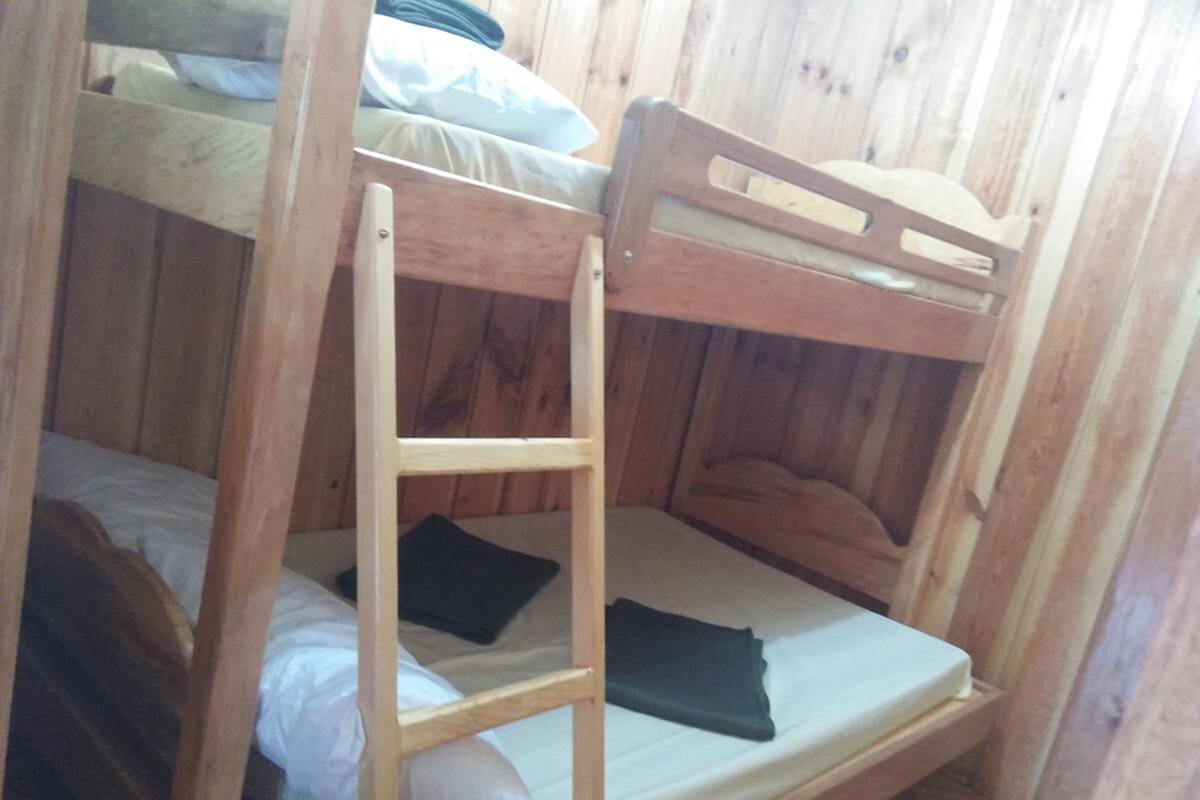 Desk, bed sheets