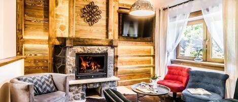 Basic Duplex, 3 Bedrooms, Sauna, Mountainside | Iron/ironing board, free WiFi, bed sheets