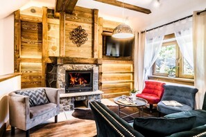 Basic Duplex, 3 Bedrooms, Sauna, Mountainside | Iron/ironing board, free WiFi, bed sheets