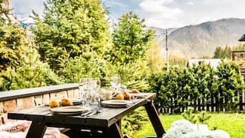 Appartement Duplex, 3 chambres, sauna, côté montagne | Vue de la chambre