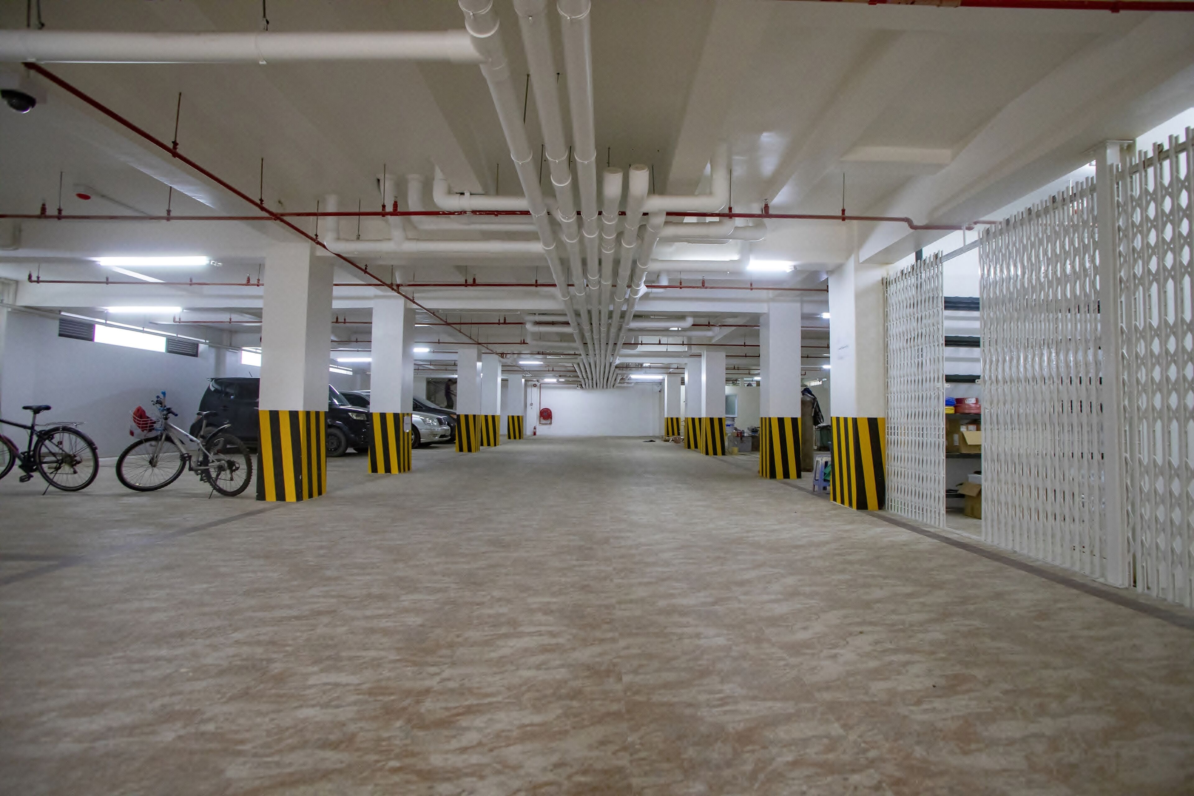 free self-parking, free valet parking