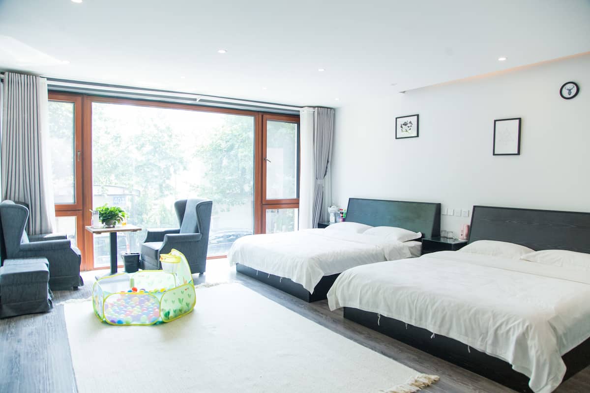 Family Suite | Langsir/tirai gelap terus, seterika/papan seterika