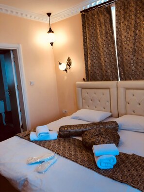 Free WiFi - Shima House (Istanbul)