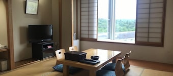Renaissance Tanagura