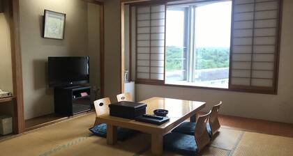 Renaissance Tanagura