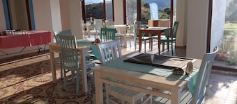 ADA KEKİĞİ PANSİYON