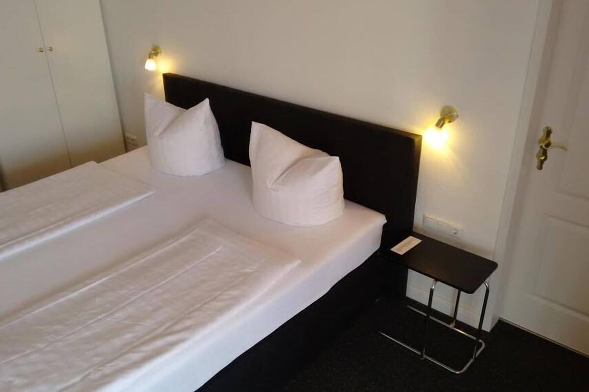 Desk, free WiFi, bed sheets
