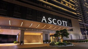 A modern building with the name "ASCOTT" prominently displayed on the facade. - Ascott Songshan Lake Dongguan (Dongguan)