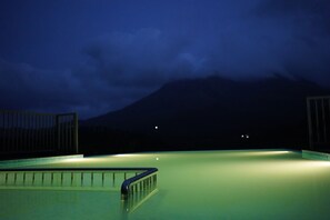 Outdoor pool - Kallat British Resort (Vythiri)