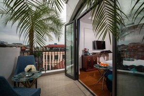 Property grounds - Hanoi Fiesta Central Hotel and Spa (Hanoi)