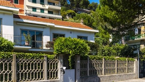 Unclassified image, 5 of 27, button - Paradise Luxury Terrace (Portovenere)