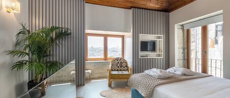 2 soverom, strykejern/-brett, reiseseng for barn og wi-fi