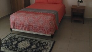 Unclassified image, 3 of 11, button - Residence Le Palmier (N'Djamena)