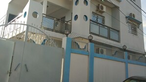 Unclassified image, 2 of 11, button - Residence Le Palmier (N'Djamena)