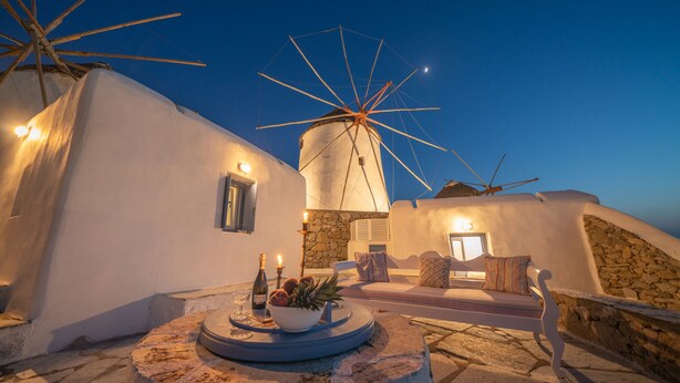 Villa, 3 Bedrooms | Exterior detail - Iconic Windmill in Mykonos (Mykonos)