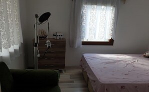 House, 2 Bedrooms | Iron/ironing board, WiFi, bed sheets - Villa Ferah (Bodrum)