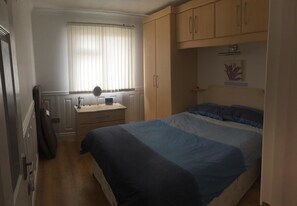 Comfort Chalet, 2 Bedrooms, Pool Access, Partial Sea View | 2 bedrooms, individually decorated, individually furnished - Seaspray 22a chalet (Chichester)